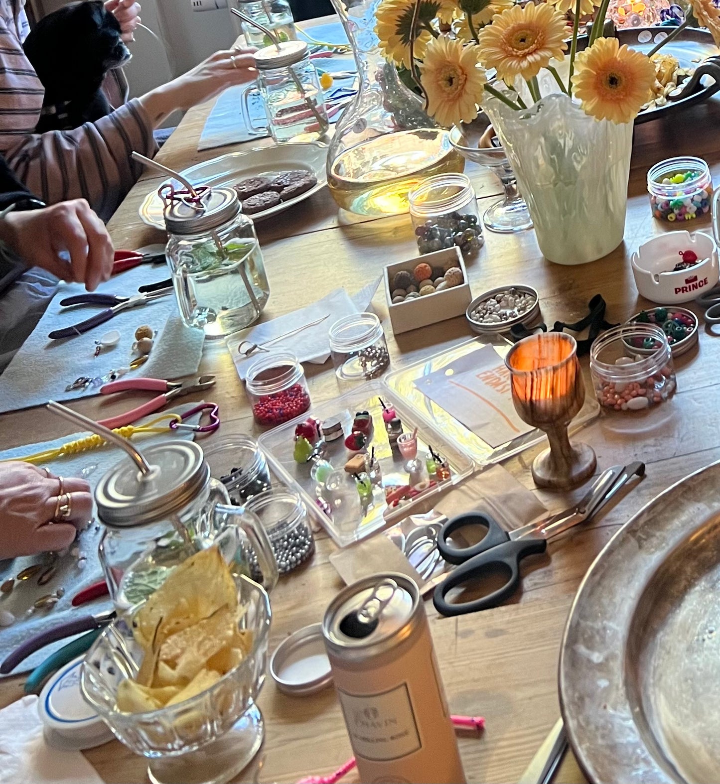TORSDAG 4 SEPTEMBER 18:00 - 20:00 Charmkurs / Vuxen