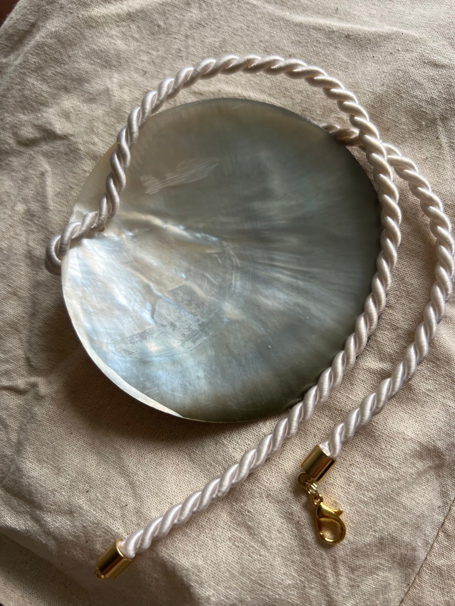 Halsband