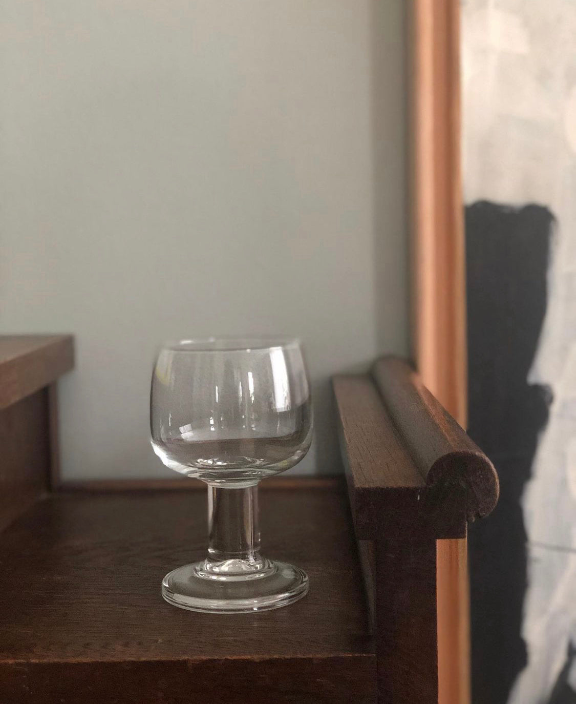Bordsvinsglas (2 tillgängliga)