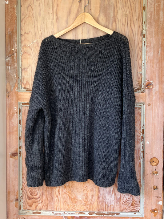 Stickad tröja (L/XL)